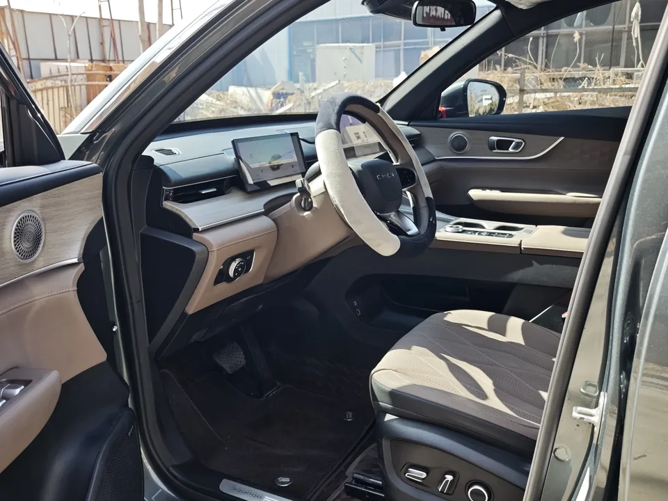 Chery Tiggo 8 PLUS Tiggo 8 PLUS 2025 Kunpeng 290TGDI DCT Premium 5-seater 2025 — миниатюра 3