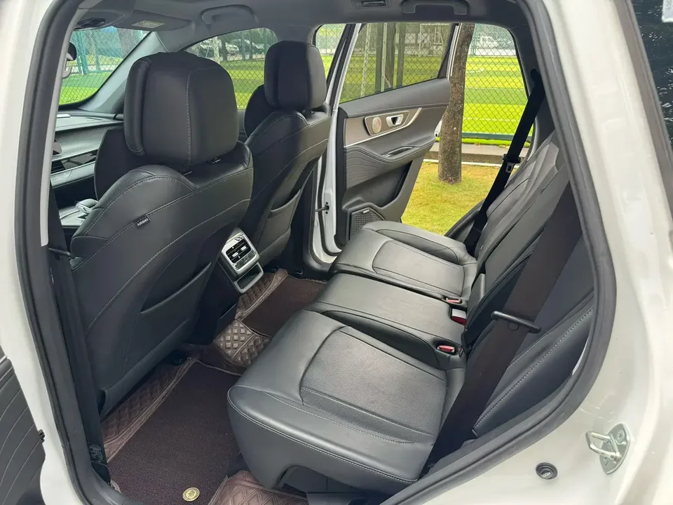 Chery Tiggo 8 PLUS Tiggo 8 PLUS 2024 Champion Edition Kunpeng 290TGDI DCT Luxury Edition 5-seater 2024 — миниатюра 3