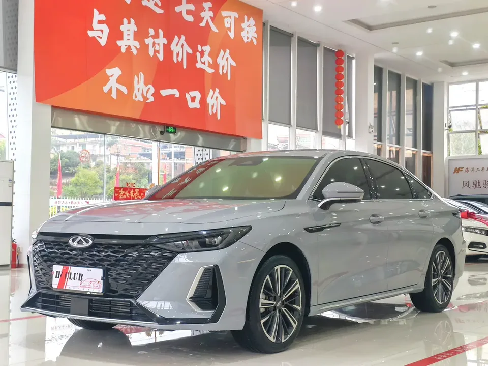 Chery Arrizo 8 2025