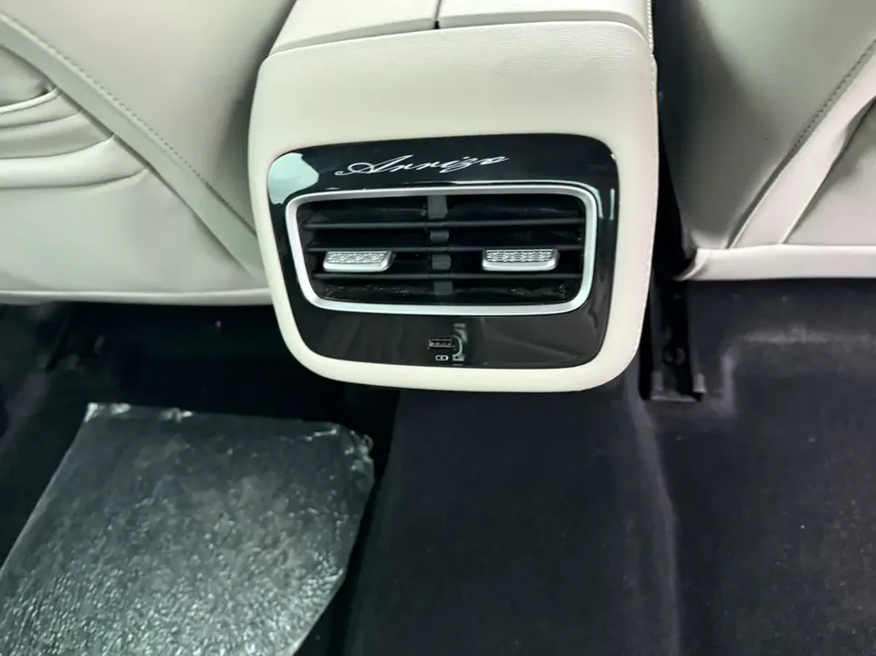 Chery Arrizo 8 1.6TGDI DCT 2023 — миниатюра 3