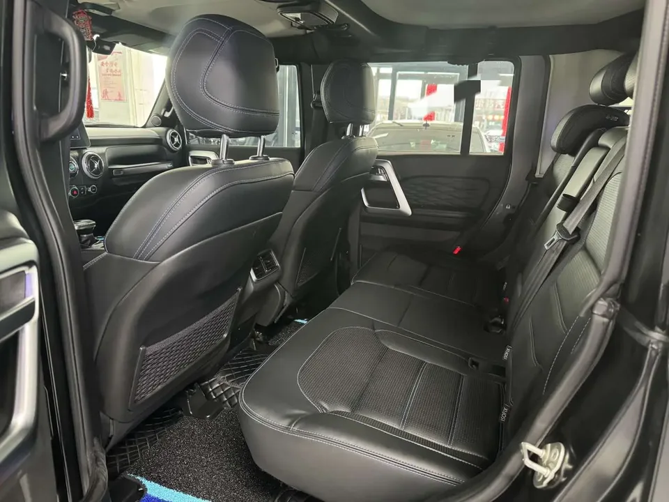 BAIC Beijing Off-road BJ40 Beijing Off-road BJ40 2023 2.0D Automatic 4WD Blade Hero Edition Knight Edition 2022 — миниатюра 3