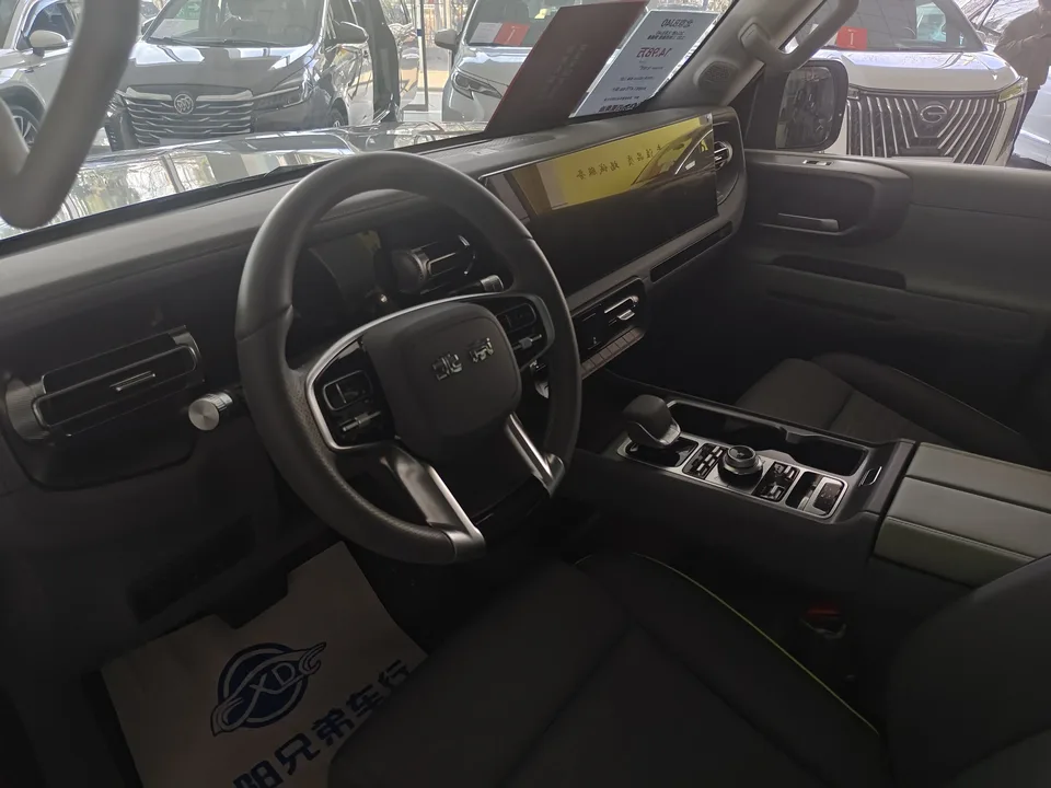 BAIC Beijing Off-road BJ40 Blade Hero Edition 2.0D Automatic 4WD Crossover 2024 — миниатюра 3