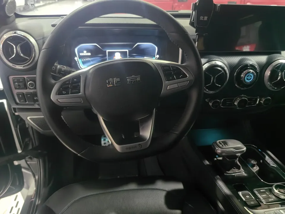 BAIC Beijing Off-road BJ40 Beijing Off-road BJ40 2023 2.0D Automatic 4WD Blade Hero Edition Knight Edition 2023 — миниатюра 4