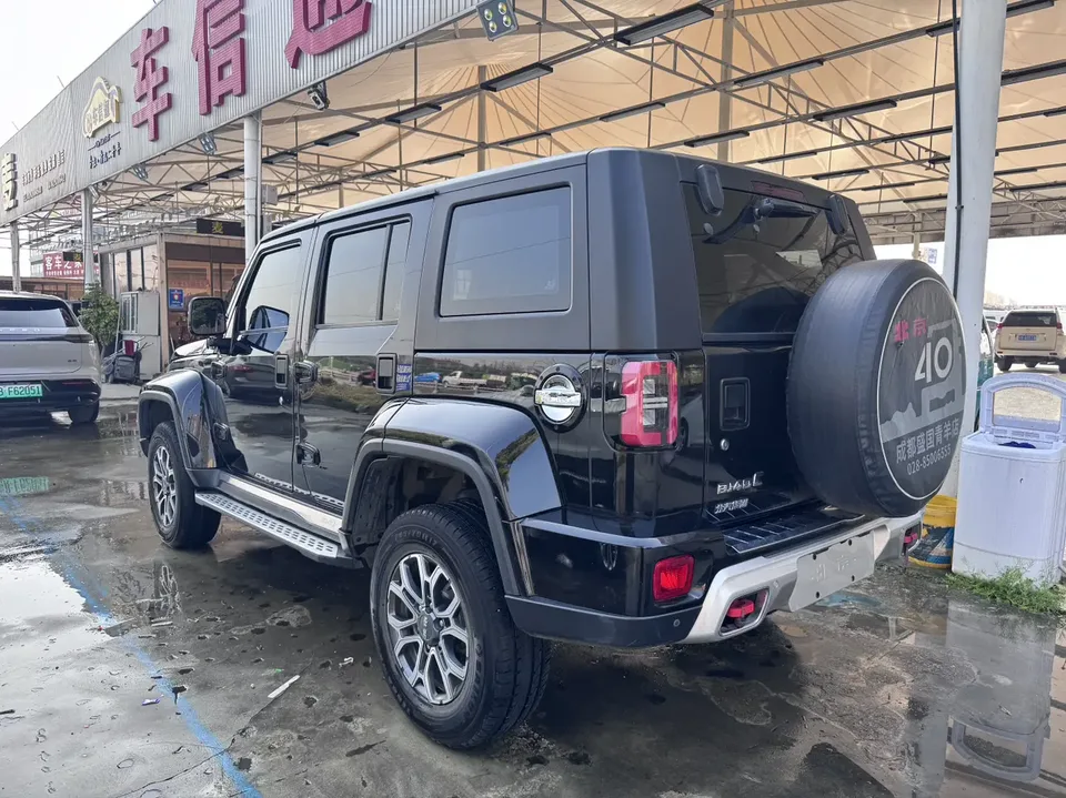 BAIC Beijing Off-road BJ40 2.0T Automatic 4WD City Hunter Edition Knight Edition 2022 — миниатюра 4