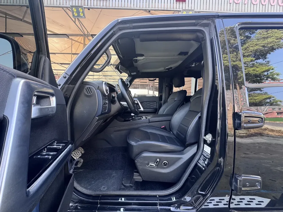 BAIC Beijing Off-road BJ40 2.0T Automatic 4WD City Hunter Edition Knight Edition 2022 — миниатюра 5