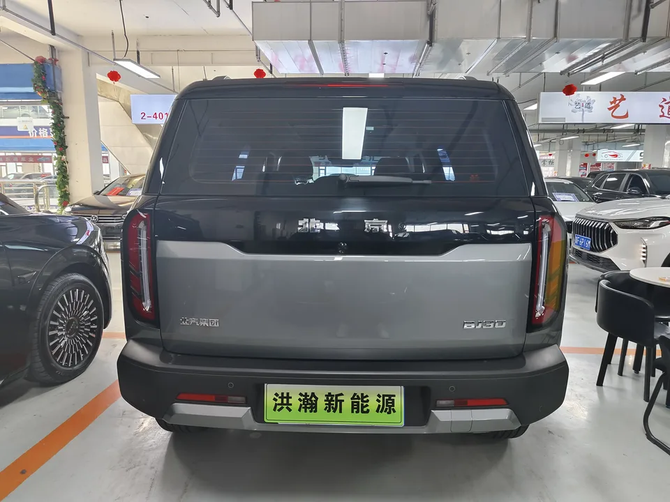 BAIC Beijing Off-road BJ30 Beijing Off-road BJ30 2024 1.5T DCT 2WD Light Wild Pro Edition 2025 — thumbnail 2