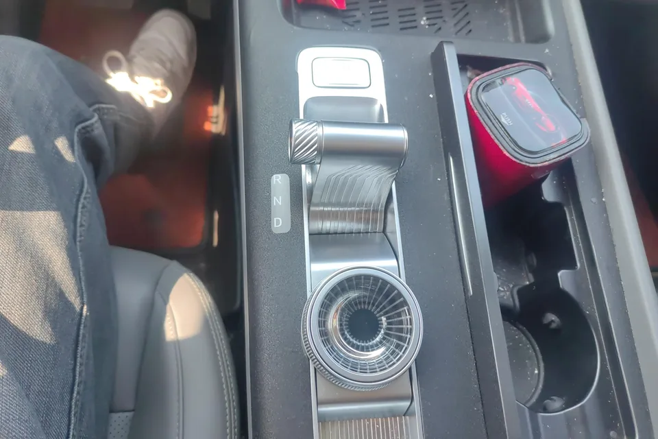 BAIC Beijing Off-road BJ30 1.5T DHT 4WD Magic Core Electric Drive Advanced Edition 2024 — миниатюра 4