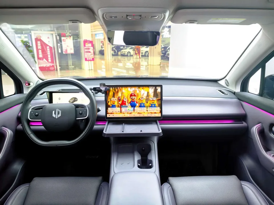 Leapmotor C16 Extended Range 200 Premium Edition 2024 — миниатюра 3