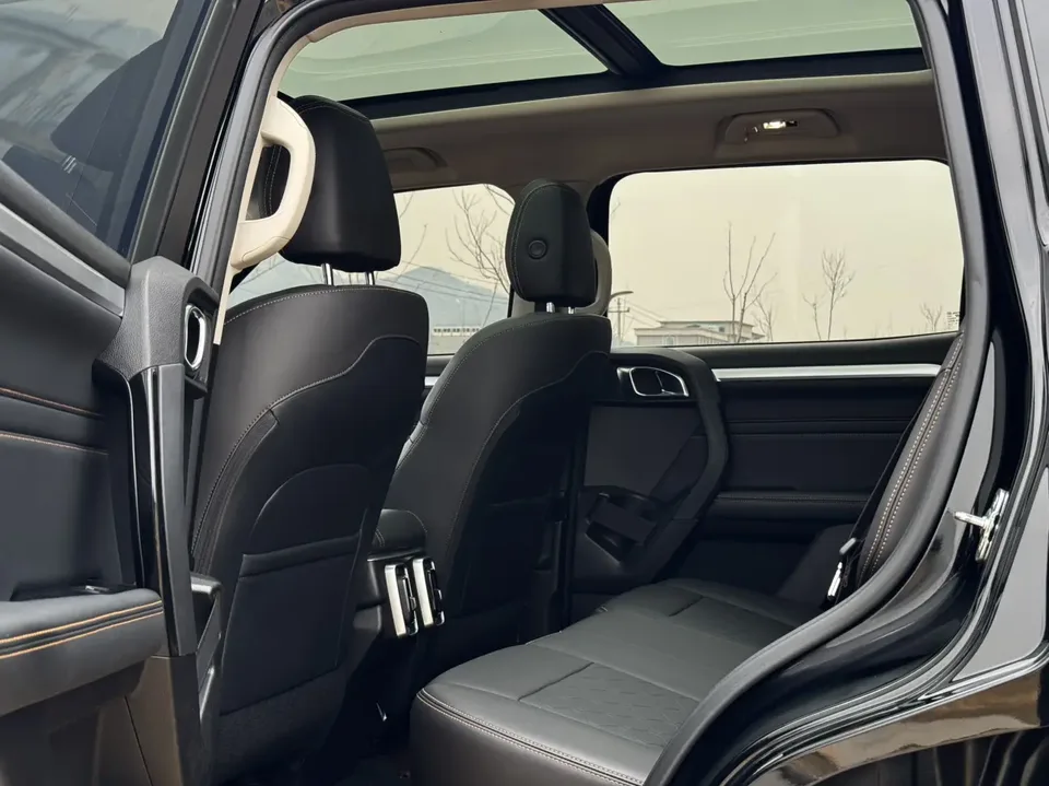 Haval Dargo 2.0T 2WD Chinese Hound Edition 2023 — миниатюра 3