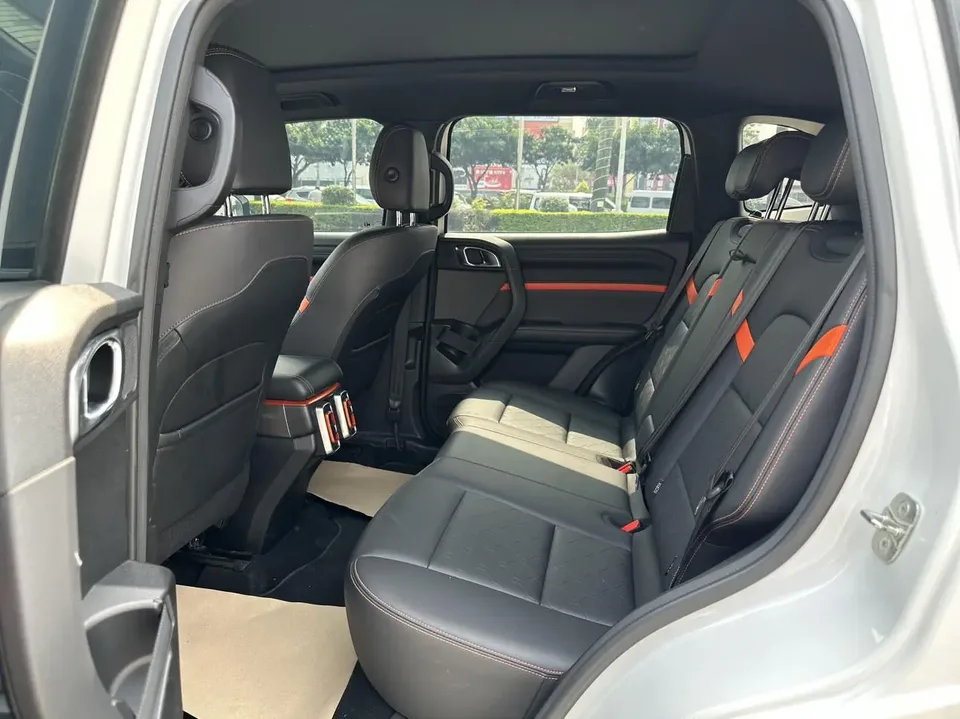 Haval Dargo Haval Big Dog 2021 1.5T 2WD Labrador Edition 2022 — миниатюра 4