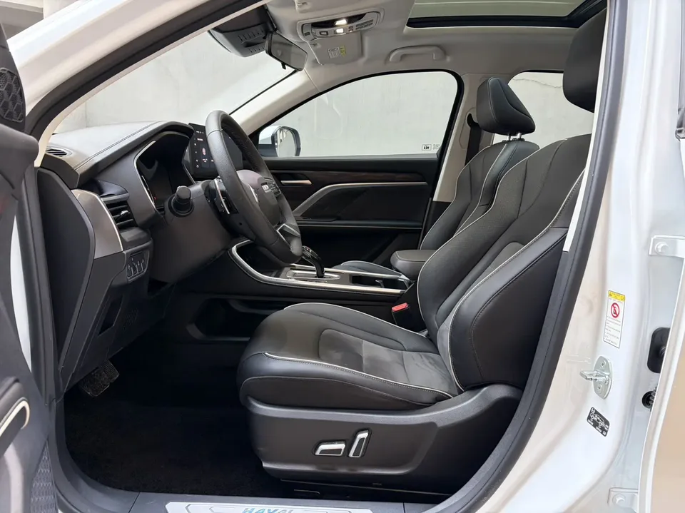 Haval H6 National Fashion Edition 1.5T Automatic Champion Edition 2023 — миниатюра 5