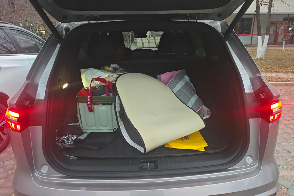Geely Monjaro 2.0TD DCT EVO 2WD Smart Edition 2022 — миниатюра 5