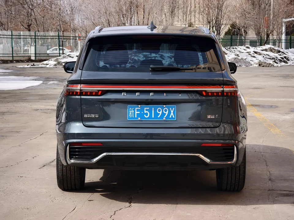 Geely Monjaro Xingyue L 2024 2.0TD High Power Automatic 2WD Yunqi Edition 2025 — миниатюра 2