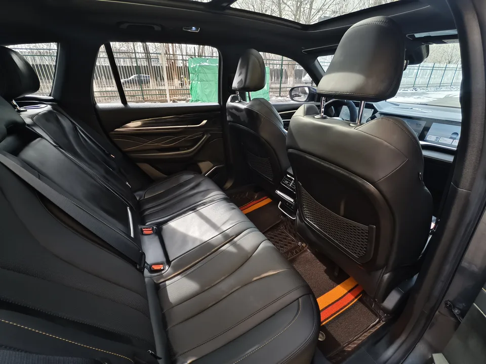 Geely Monjaro Xingyue L 2024 2.0TD High Power Automatic 2WD Yunqi Edition 2025 — миниатюра 3