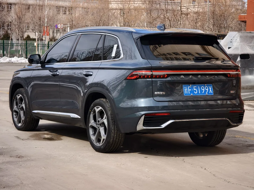 Geely Monjaro Xingyue L 2024 2.0TD High Power Automatic 2WD Yunqi Edition 2025 — миниатюра 4