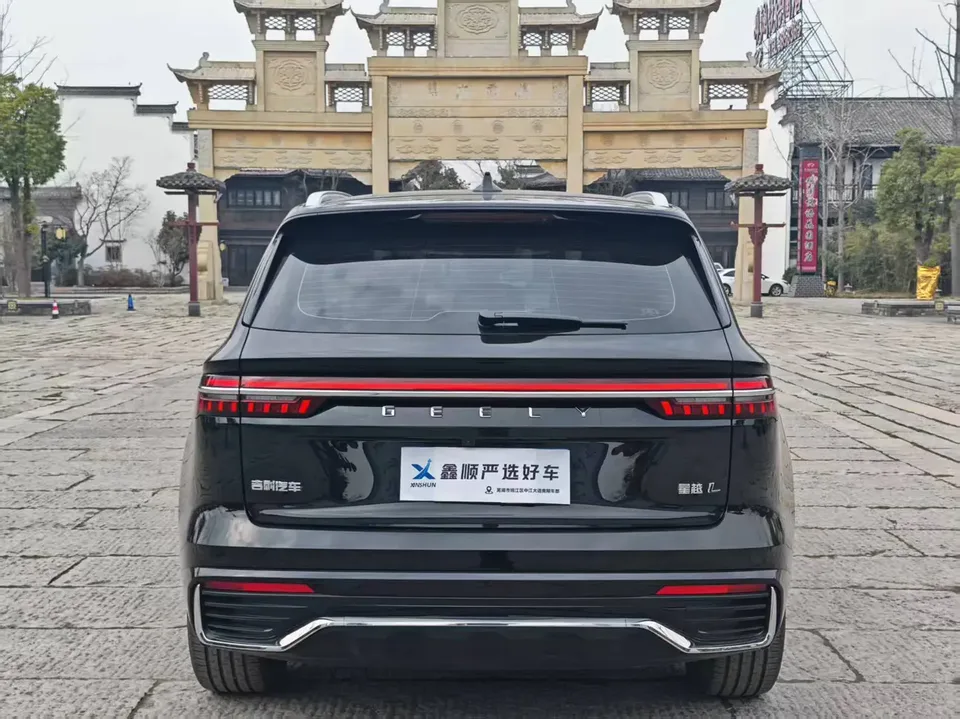 Geely Monjaro 2.0TD DCT EVO 2WD Changfeng Edition 2025 — миниатюра 2