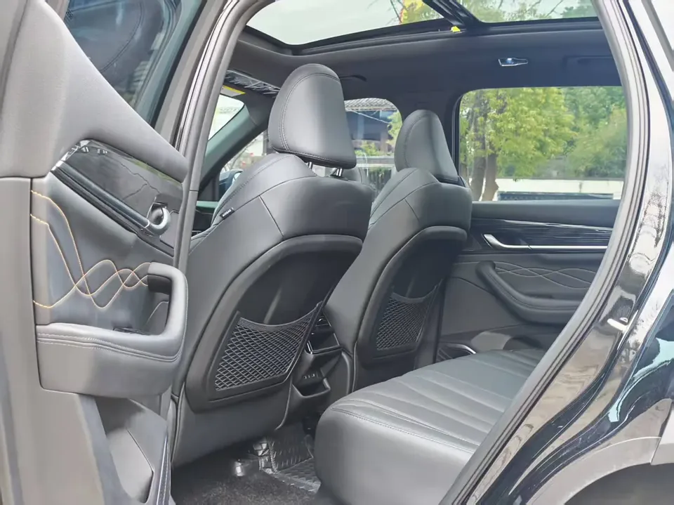 Geely Monjaro 2.0TD DCT EVO 2WD Changfeng Edition 2025 — миниатюра 3