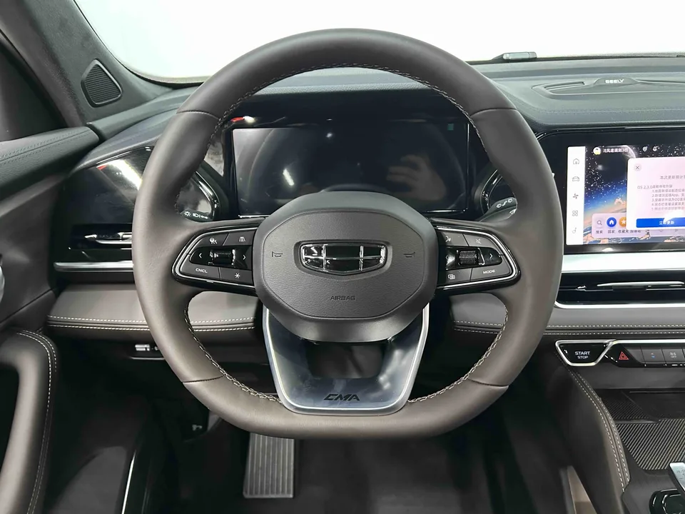 Geely Monjaro 2.0TD 2WD Xingyun Edition 2025 — миниатюра 4