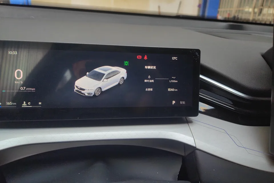 Geely Preface Xing Rui 2025 1.5T Dongfang Yao Fuyao Edition 2025 — миниатюра 4