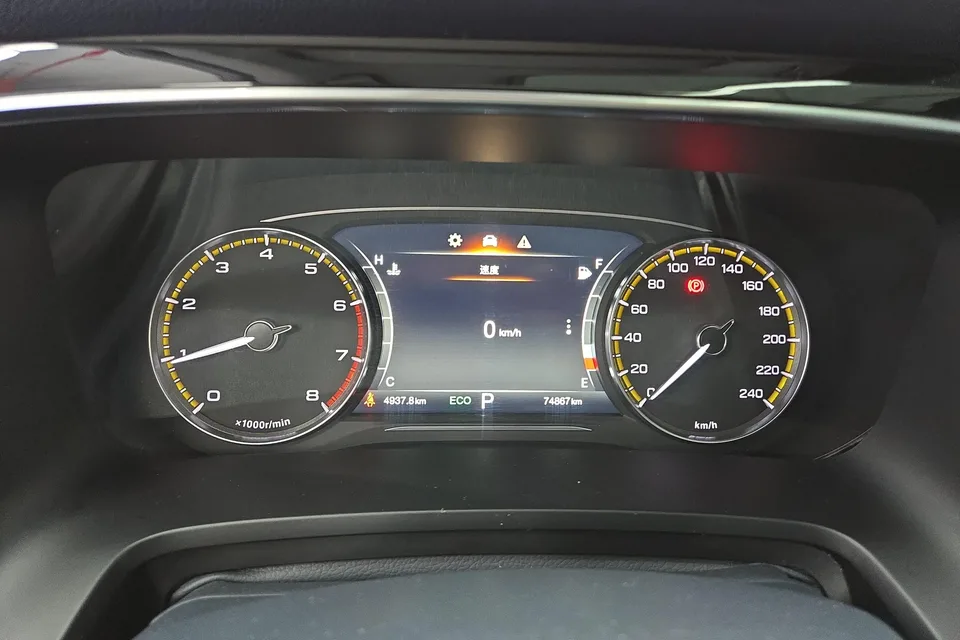 GAC Trumpchi M8 Trumpchi M8 2023 Trumpchi M8 2023 Lingxiu Series 390T Exclusive Edition 2023 — thumbnail 4