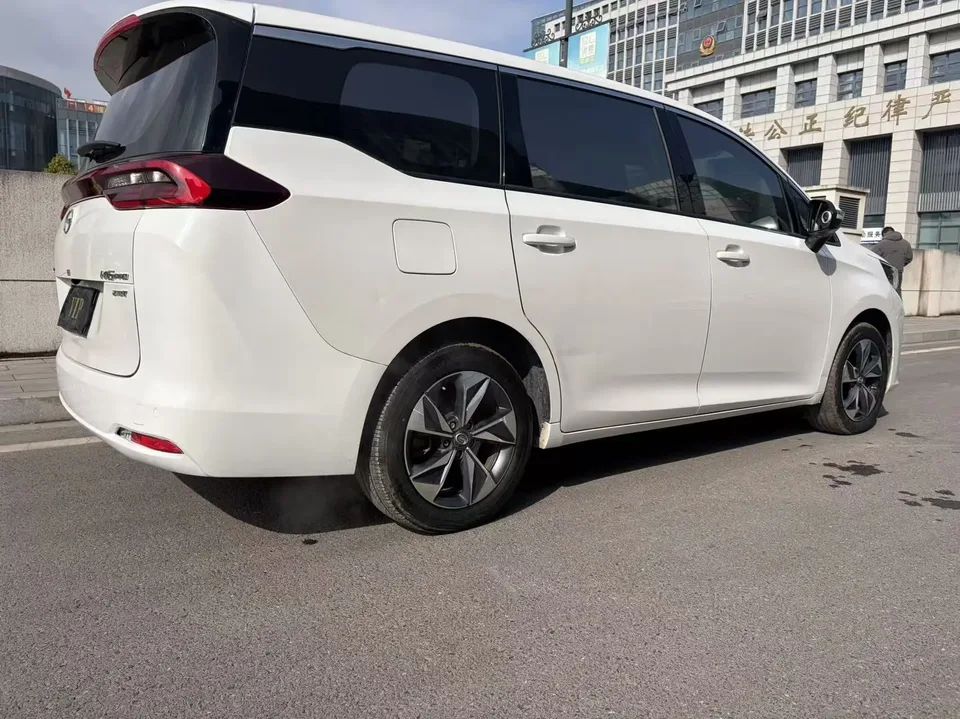 GAC Trumpchi M6 Trumpchi M6 2023 PRO 270T WDCT Luxury Edition 2023 — миниатюра 4