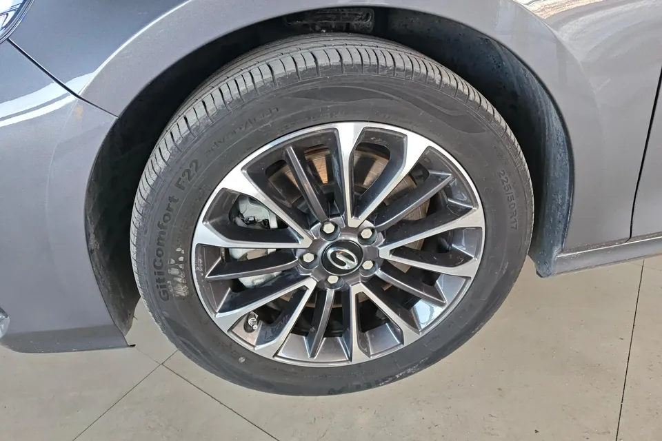 GAC Trumpchi Shadow Leopard Shadow Leopard 2023 2.0L DHT High Energy Hybrid Edition 2024 — миниатюра 3