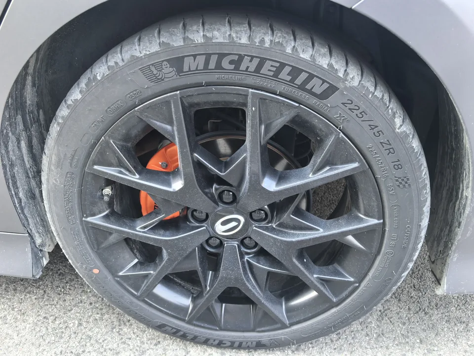 GAC Trumpchi Shadow Leopard 270T J16 R-Style Track Edition 2023 — миниатюра 5