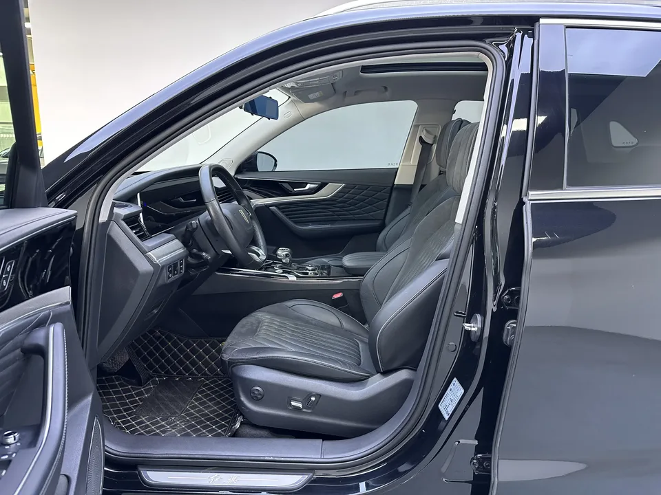 Hongqi HS5 Hongqi HS5 2022 facelift 2.0T Zhilian Qixiang Edition 2022 — миниатюра 5