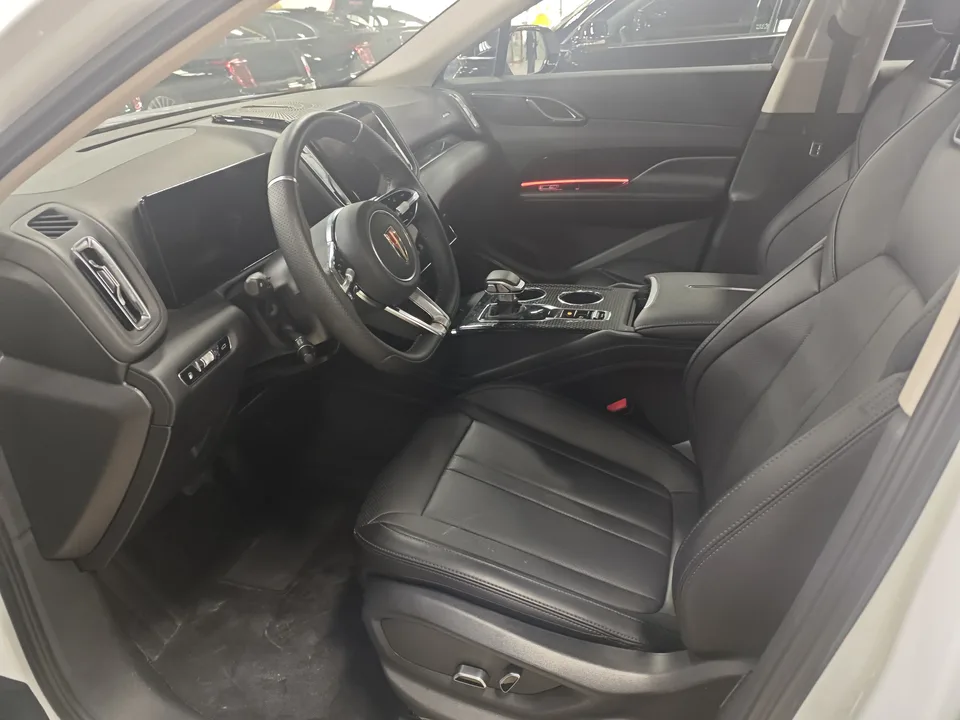 Hongqi HS3 PHEV 115km Jinwei Edition 2025 — миниатюра 3