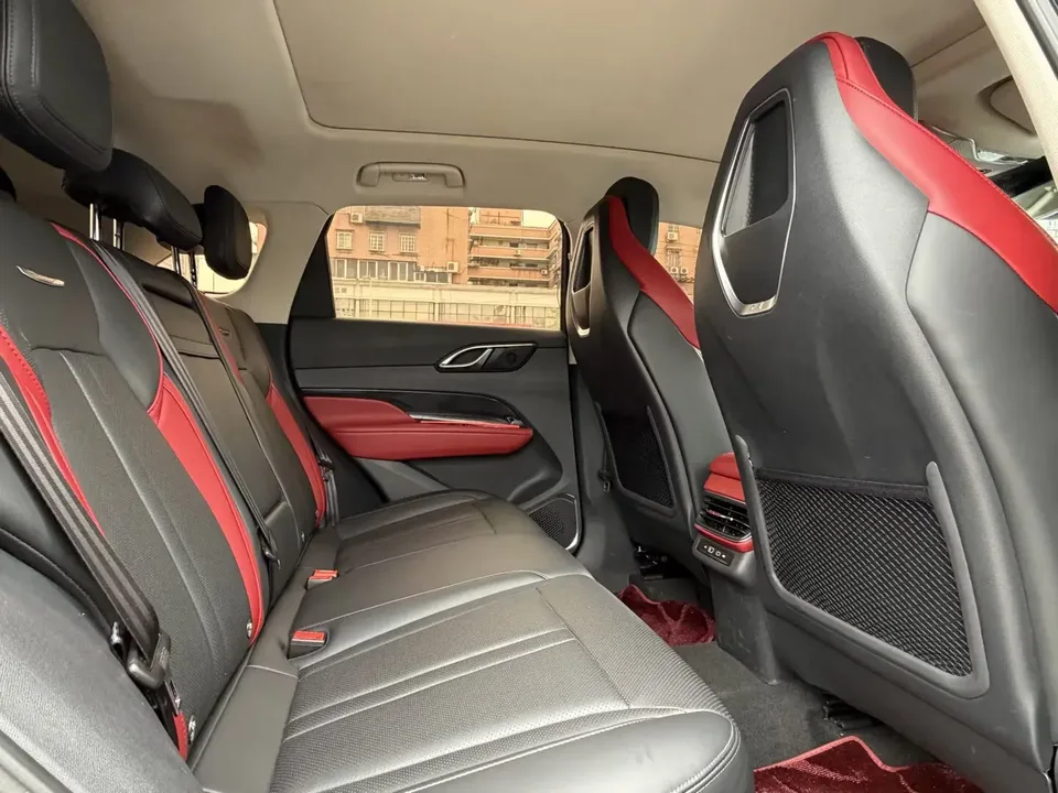 Hongqi HS3 1.5T Shanwei Edition 2024 — миниатюра 5