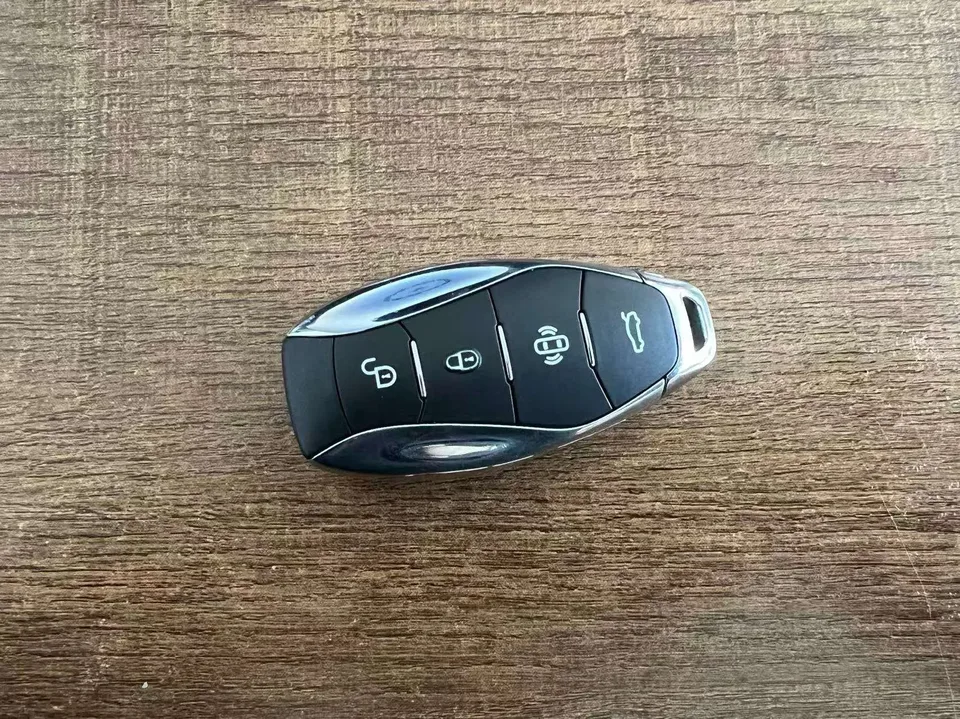 Hongqi H5 Hongqi H5 2023 2.0T Automatic Intelligent Connected Flag Edition 2022 — миниатюра 5