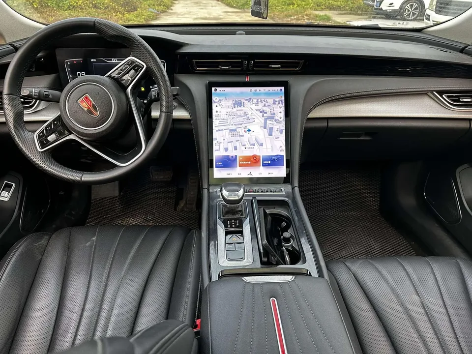 Hongqi H5 Hongqi H5 2023 1.5T DCT Zhilian Qiyue Edition 2023 — миниатюра 3