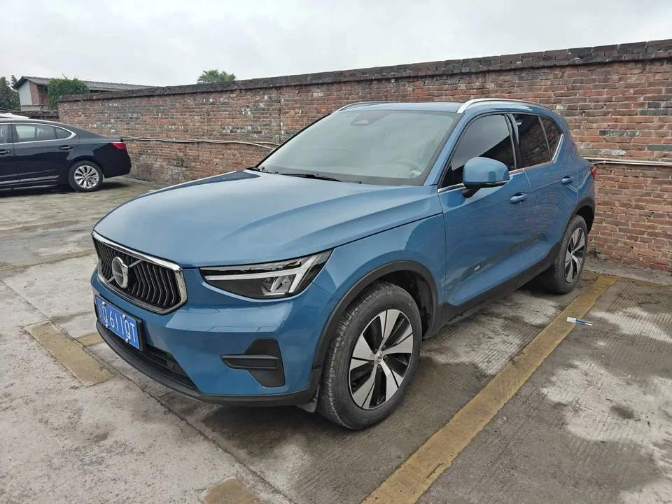 Volvo XC40 2023