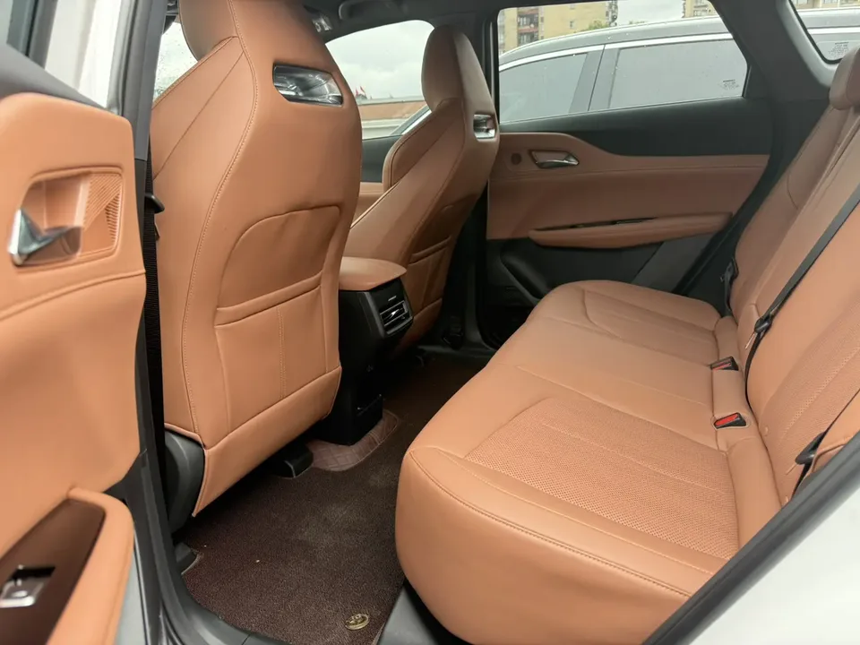 Changan Uni-Z Changan UNI-Z 2025 1.5T DCT Premium Edition 2024 — миниатюра 4