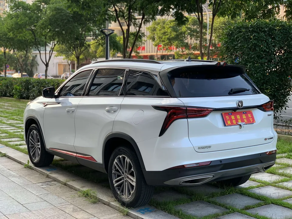 Changan CS75PLUS CS75 PLUS 2022 Changan CS75 PLUS 2022 1.5T Automatic Premium Edition 2022 — thumbnail 2