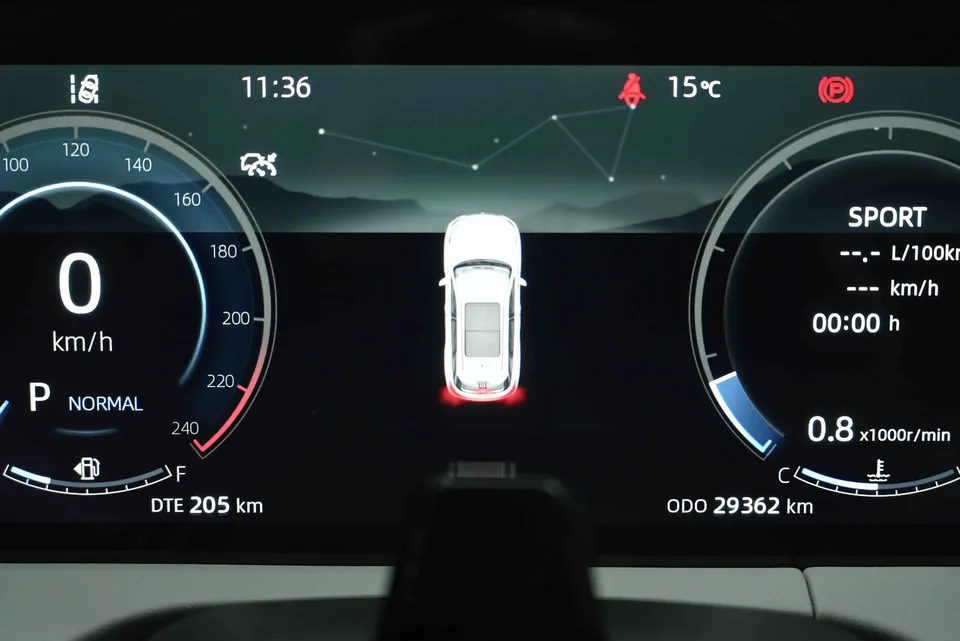 Changan CS75PLUS third generation 1.5T automatic luxury model 2023 — миниатюра 4