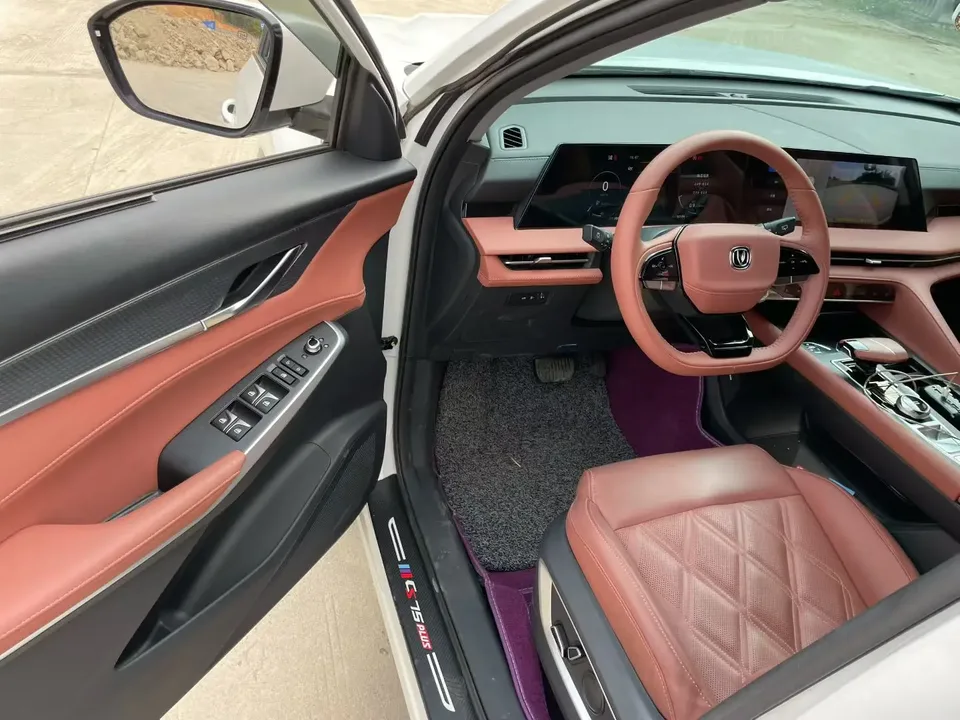 Changan CS75PLUS third generation 1.5T automatic luxury model 2023 — миниатюра 3