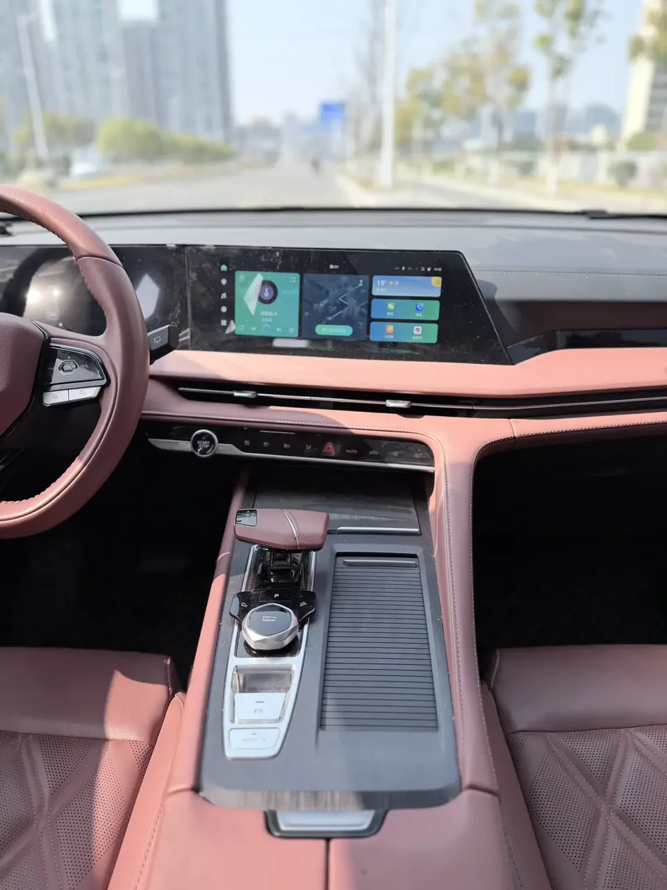 Changan CS75PLUS third generation champion version 1.5T automatic intelligent driving dynamic navigation model 2024 — миниатюра 3