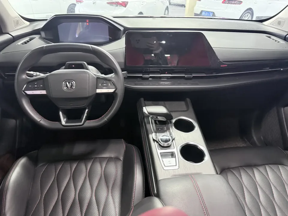 Changan CS55 Plus Changan CS55 PLUS 2021 Blue Whale Edition 1.5T DCT Premium Model 2022 — миниатюра 4