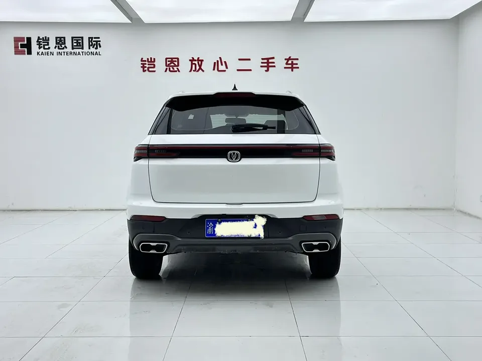 Changan CS55 Plus Changan CS55 PLUS 2022 Blue Whale Edition 1.5T DCT luxury model 2023 — миниатюра 2