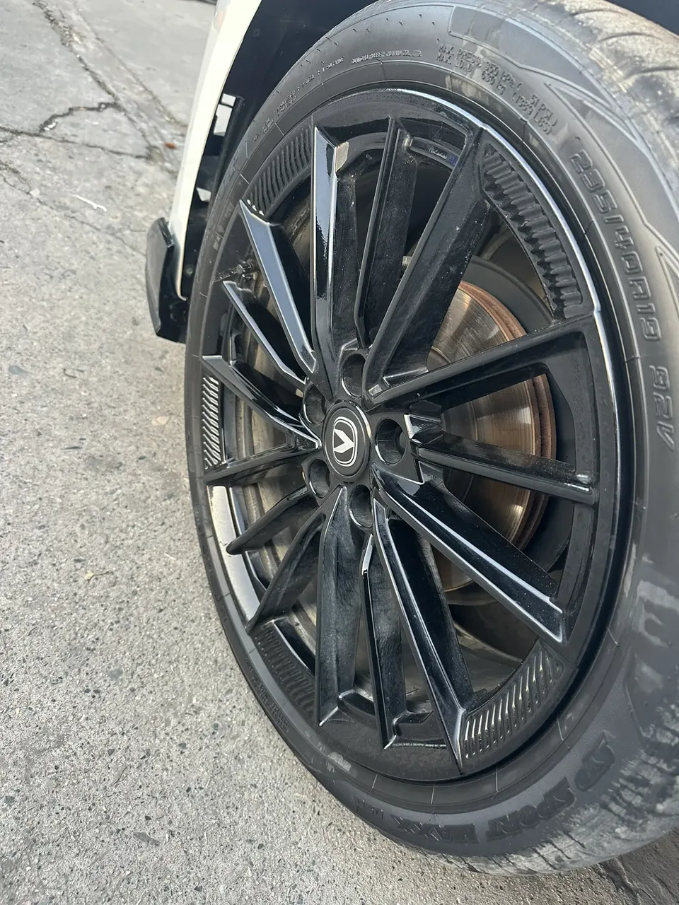 Changan UNI-V 1.5T Sports Edition 2024 — миниатюра 4