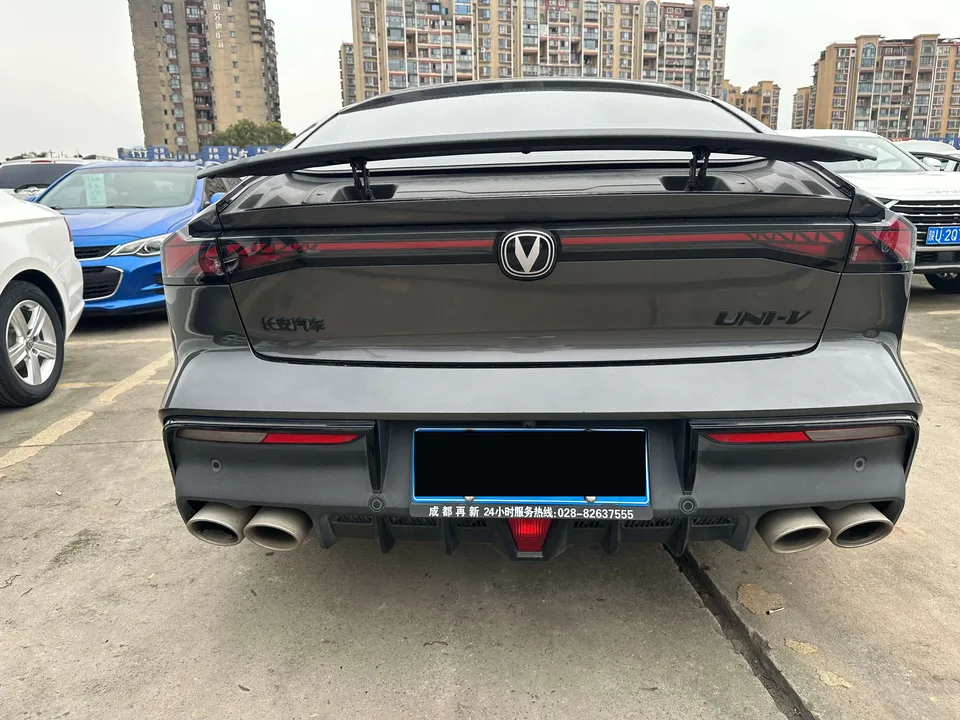 Changan UNI-V 2.0T Speed Edition 2022 — миниатюра 2