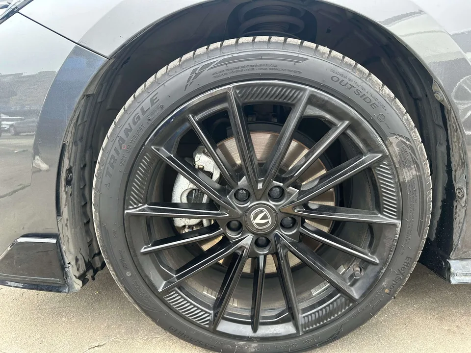 Changan UNI-V 2.0T Speed Edition 2022 — миниатюра 3