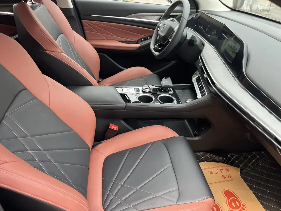 Changan Escape Escape 2024 PLUS 1.4T DCT High Energy Edition 2024 — thumbnail 4