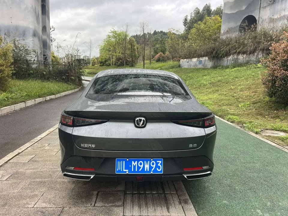 Changan Escape 1.5T DCT 500Bar Premium Edition 2025 — миниатюра 2