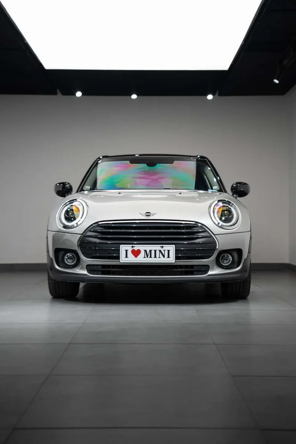MINI Clubman MINI CLUBMAN 2023 1.5T COOPER Connoisseur 2023 — миниатюра 4