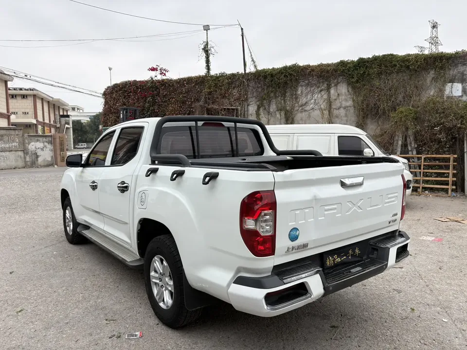 Datong Maxus T70 2.0T diesel manual two-wheel drive Australian version long box 2022 — миниатюра 4