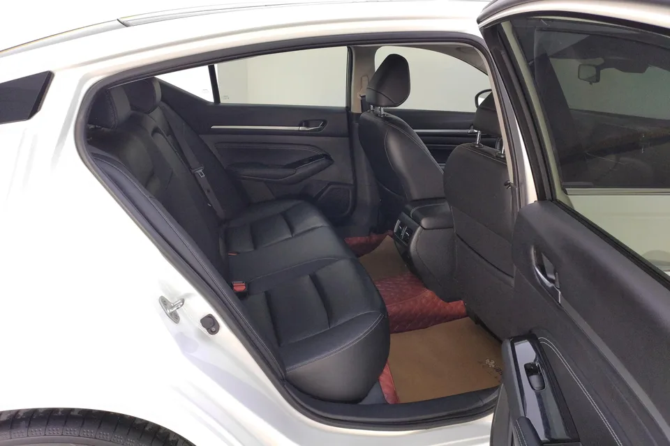 Nissan Altima Sound of nature 2021 2.0L XL Comfort Edition 2022 — thumbnail 5