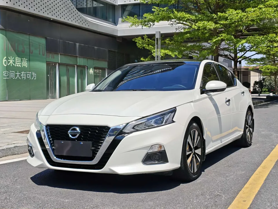 Nissan Altima Teana 2021 Teana 2021 2.0L XL Comfort Edition 2022 — photo 1, buy with delivery to Moscow