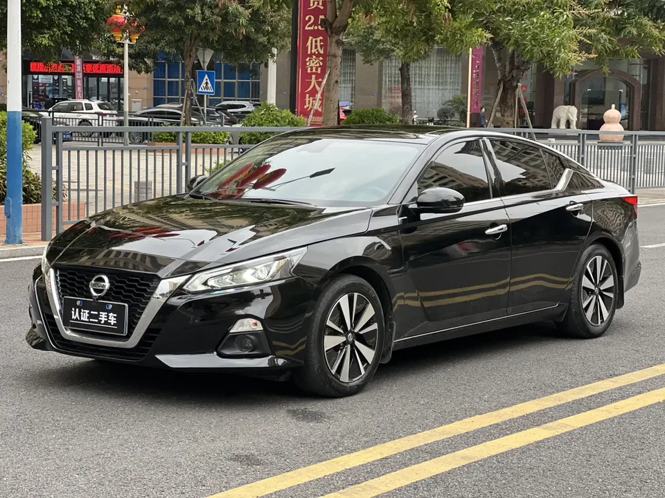 Nissan Altima Sound of nature 2021 2.0L XL Comfort Edition 2022 — photo 1, buy with delivery to Moscow
